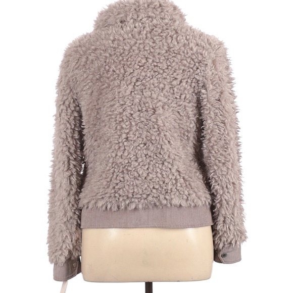 COPY - BCBGeneration faux fur teddy coat L - Picture 11 of 11